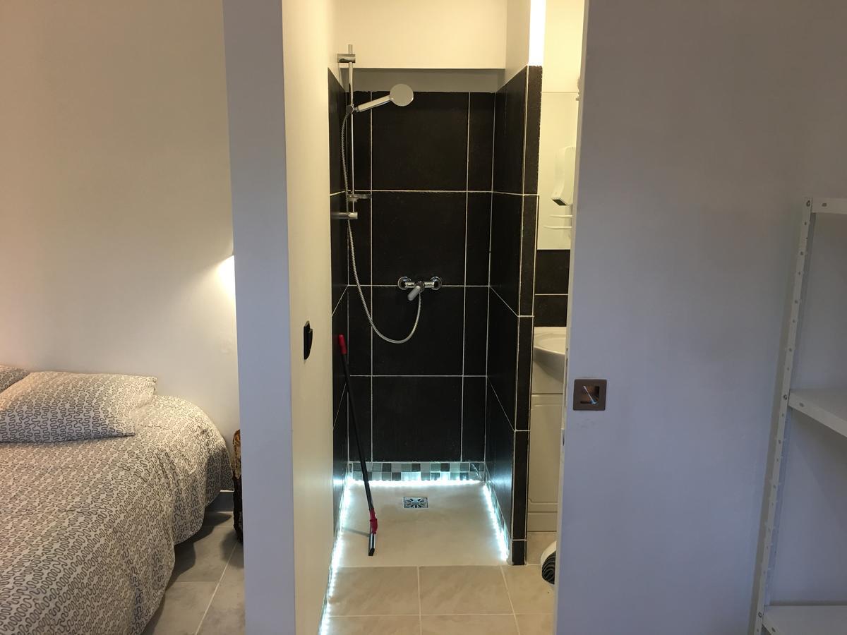 Le Gite Pien Apartment Wignehies Ngoại thất bức ảnh